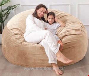 مبل شنی گرد بزرگ دونفره مخملی کرم رنگ