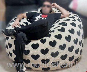 مبل راحتی شنی (بین بگ)تک‌نفره بزرگ، باروکش خزدار طرح قلبی 